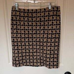 J. McLaughlin Tan and Black Patterned Pencil Skirt